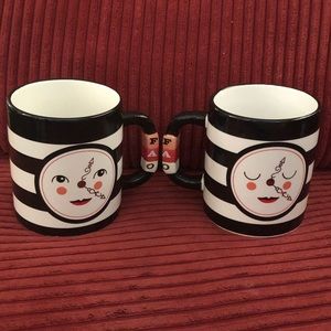 F•A•O SCHWARZ mugs set 2